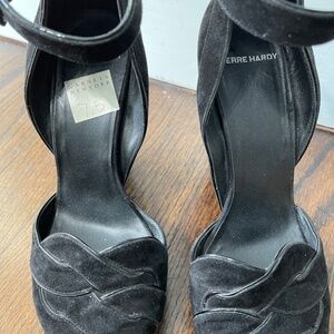 Pierre Hardy Black Suede wedge ankle peep toe. size 7.5
